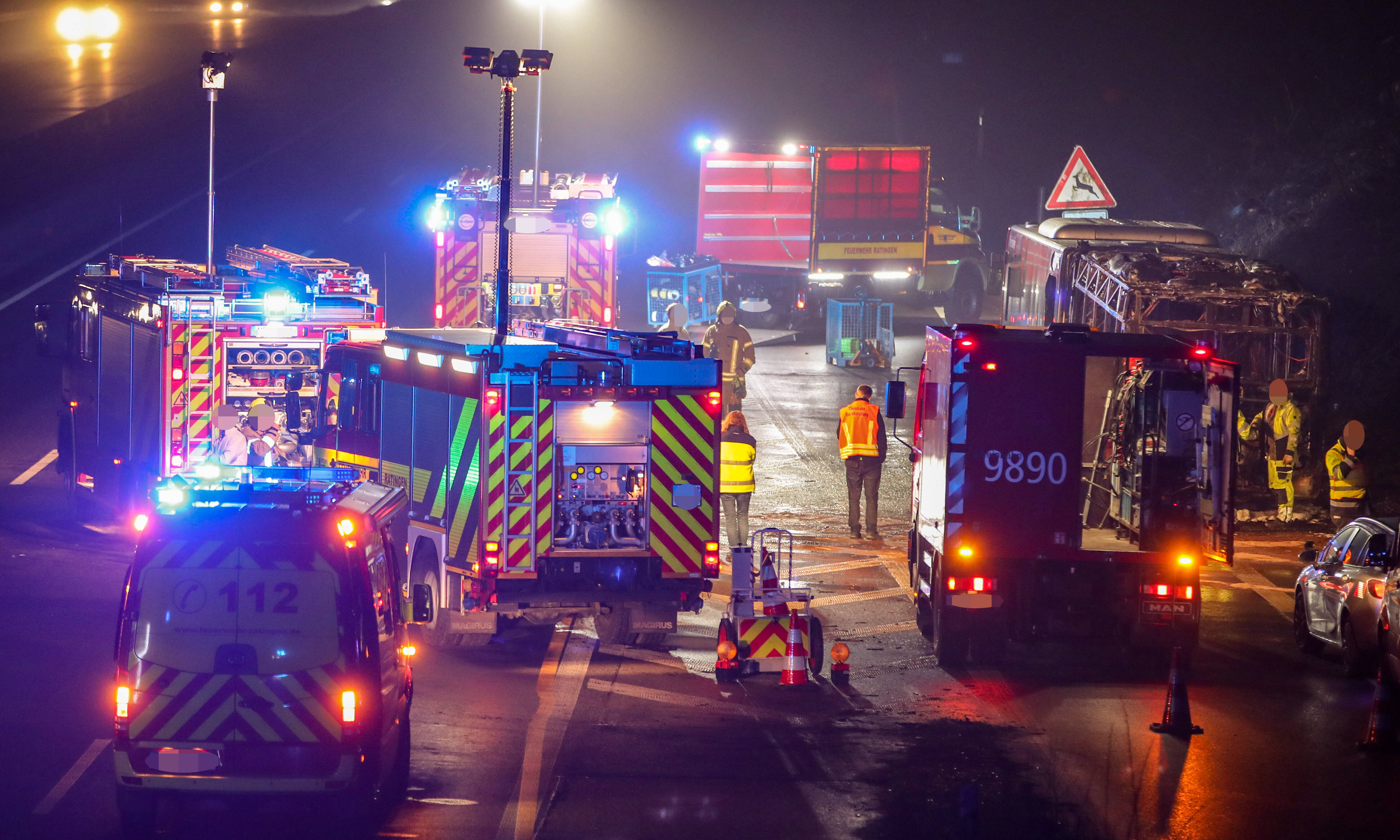 Tödlicher Unfall - Stundenlange Rettungsversuche - Rettungskräfte brauchen Stunden um Leiche zu bergen