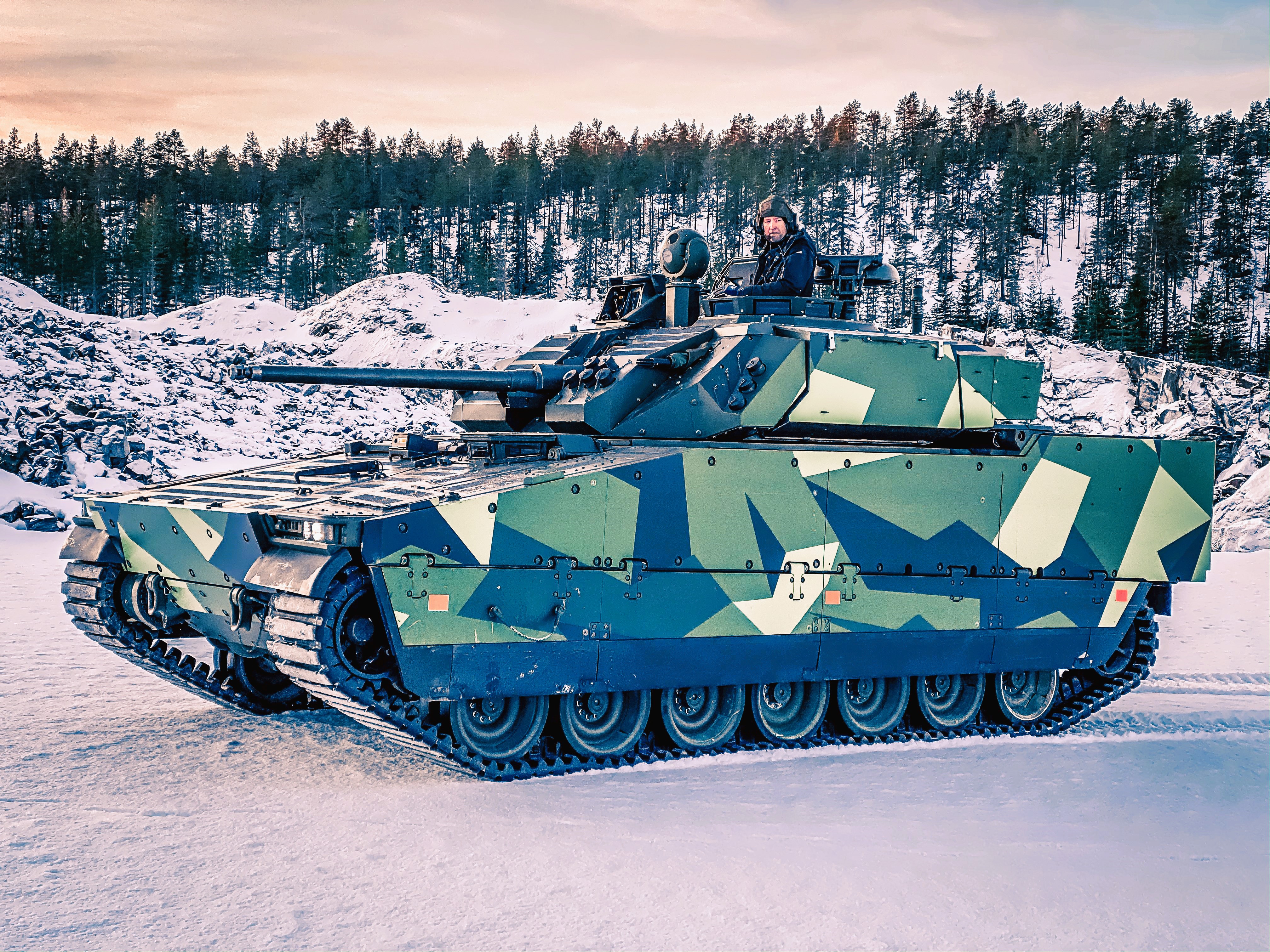 Bester Schützenpanzer der Welt soll die NATO-Speerspitze bilden! Dieser Schützenpanzer soll Putins Truppen stoppen