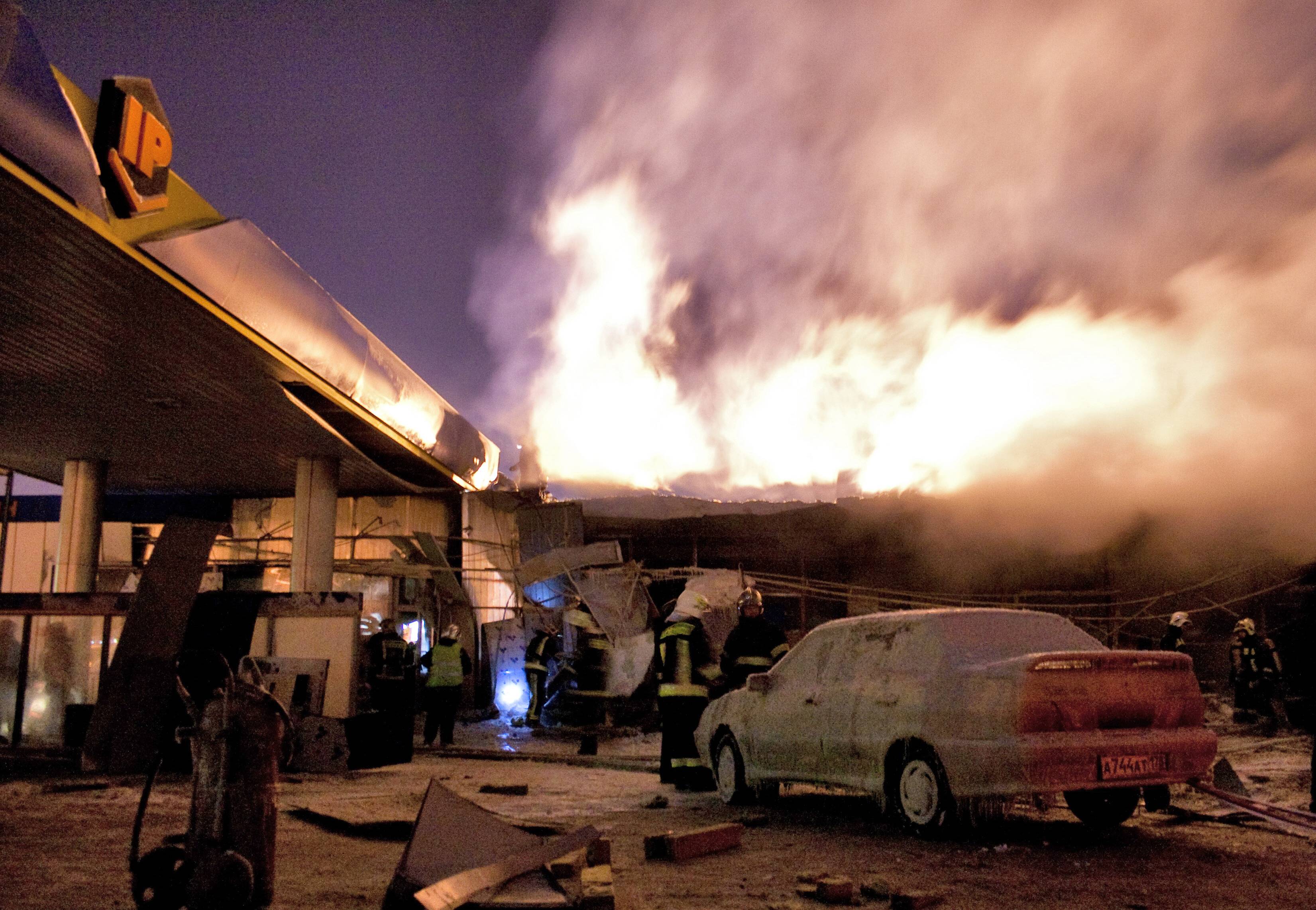 200 Verletzte nach Explosion an Tankstelle! Der Hintergrund ist besonders traurig