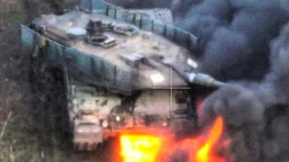 Angst um die deutschen Leopard-Panzer! Putins Killer-Drohnen zerstören unseren Top-Panzer