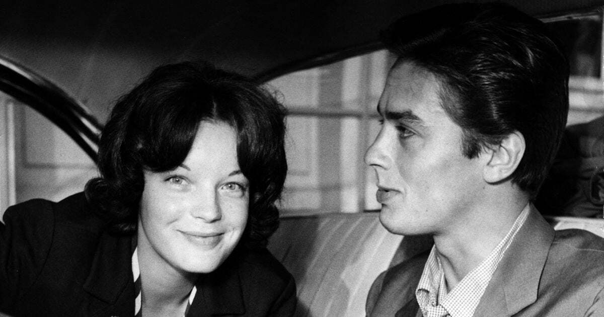 L'appartement mythique d'Alain Delon et Romy Schneider à vendre : secrets et vues imprenables