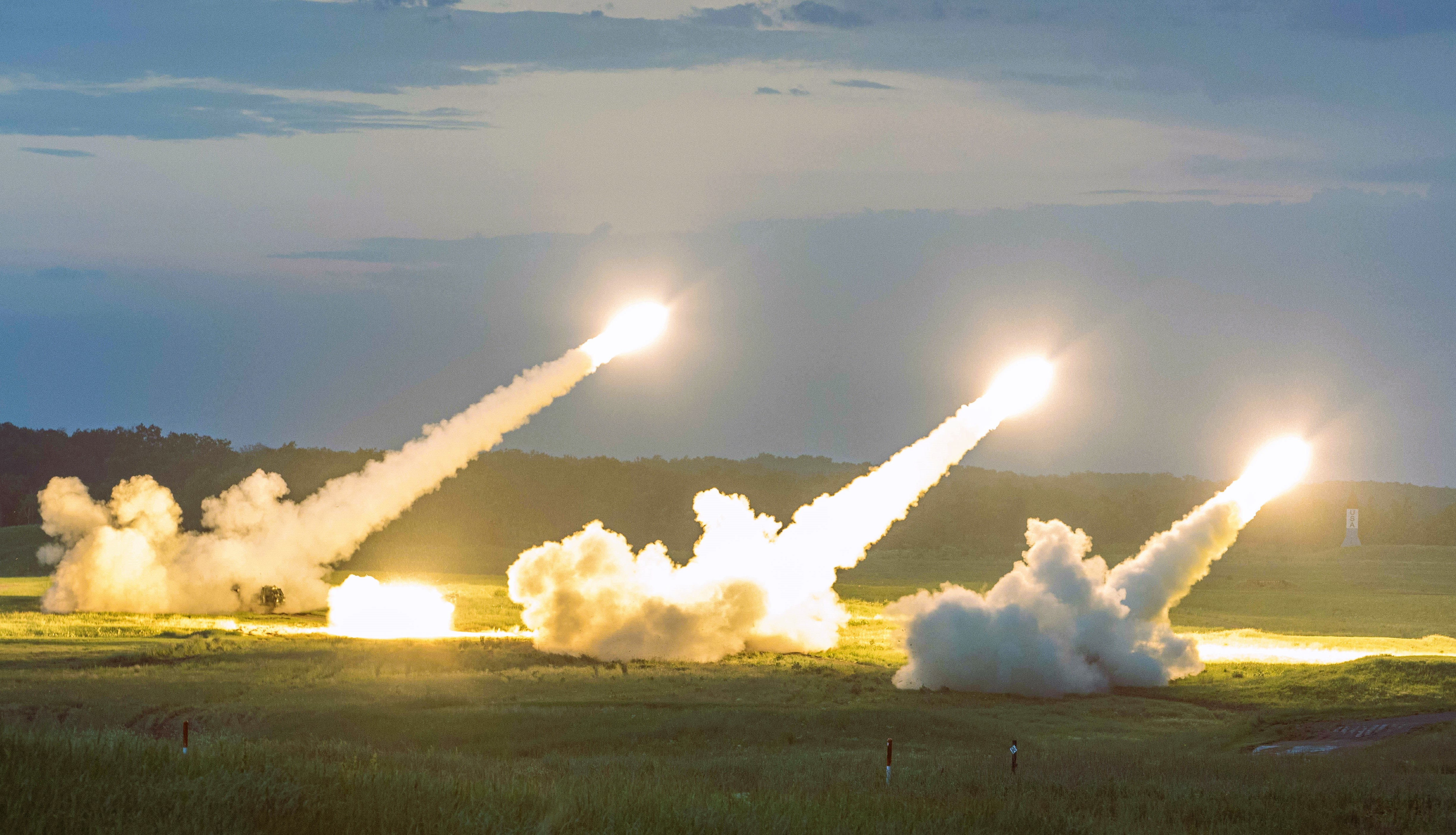 Lukaschenko bittet Putin Belarus zu schützen! Atomwaffen und Schutz - ist es eine heimliche Mobilisierung?