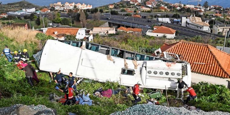 Busunglück bei Pilgerfahrt! 14 Menschen sterben bei schrecklicher Tragödie, 31 werden verletzt!